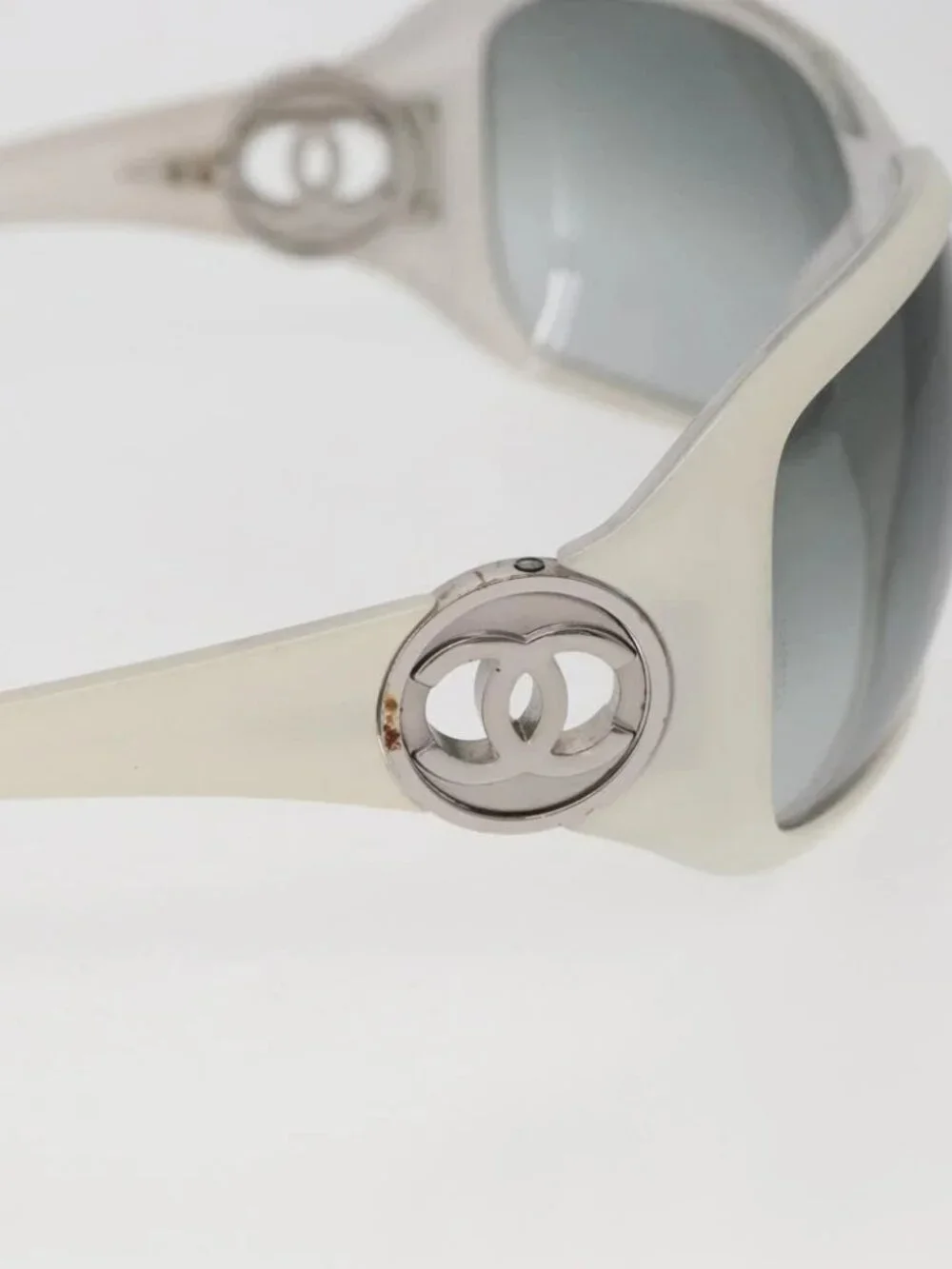 CHANEL Sunglasses plastic White CC Auth 162589